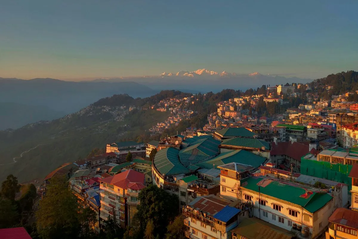 3 Nights 4 Days Sikkim Tour – houses of Gangtok stacked along the hillside